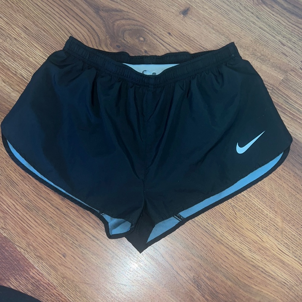 Nike women’s Shorts